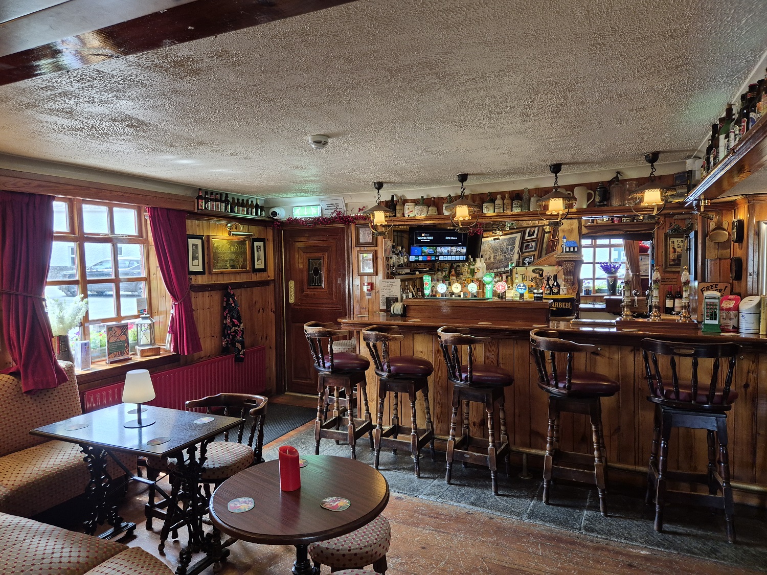 Hamiltons pub for sale offaly