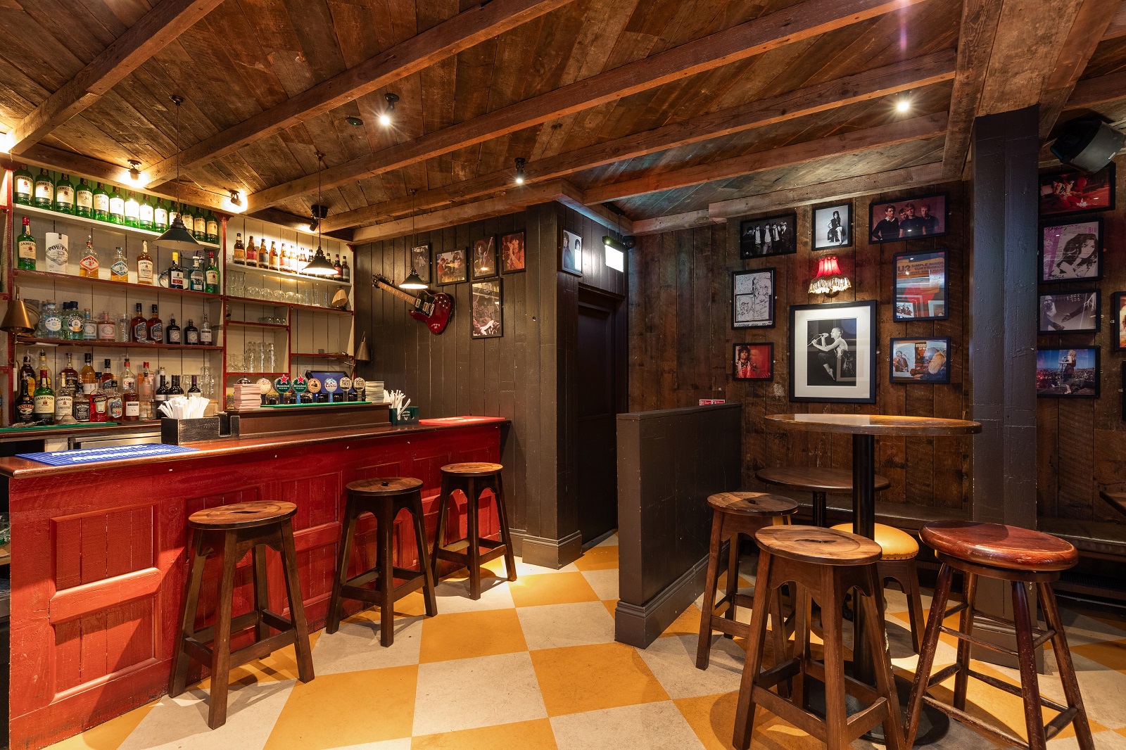 6 Commercial Investment the Star Bar Commercial Investment the Star Bar
