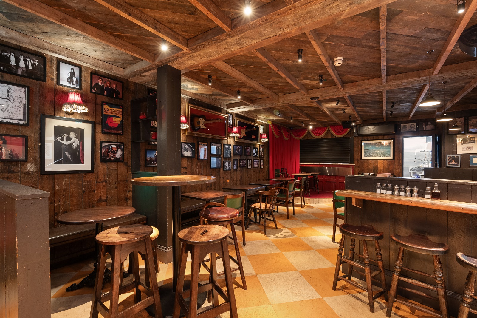 7 Baggot Street Pub for Sale- Star Bar Baggot Street Pub for Sale- Star Bar