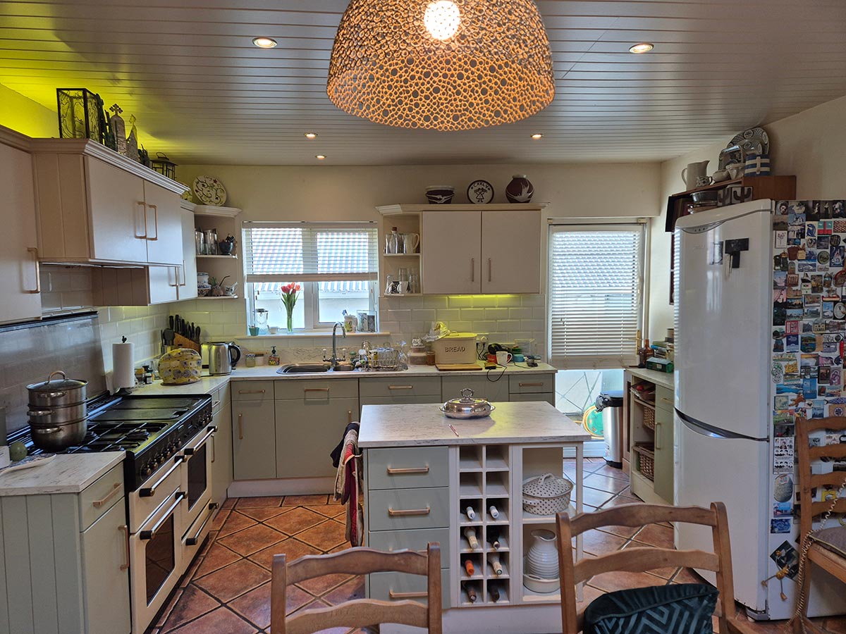 traditional-style-LicensAed-Premises-for-sale-co.